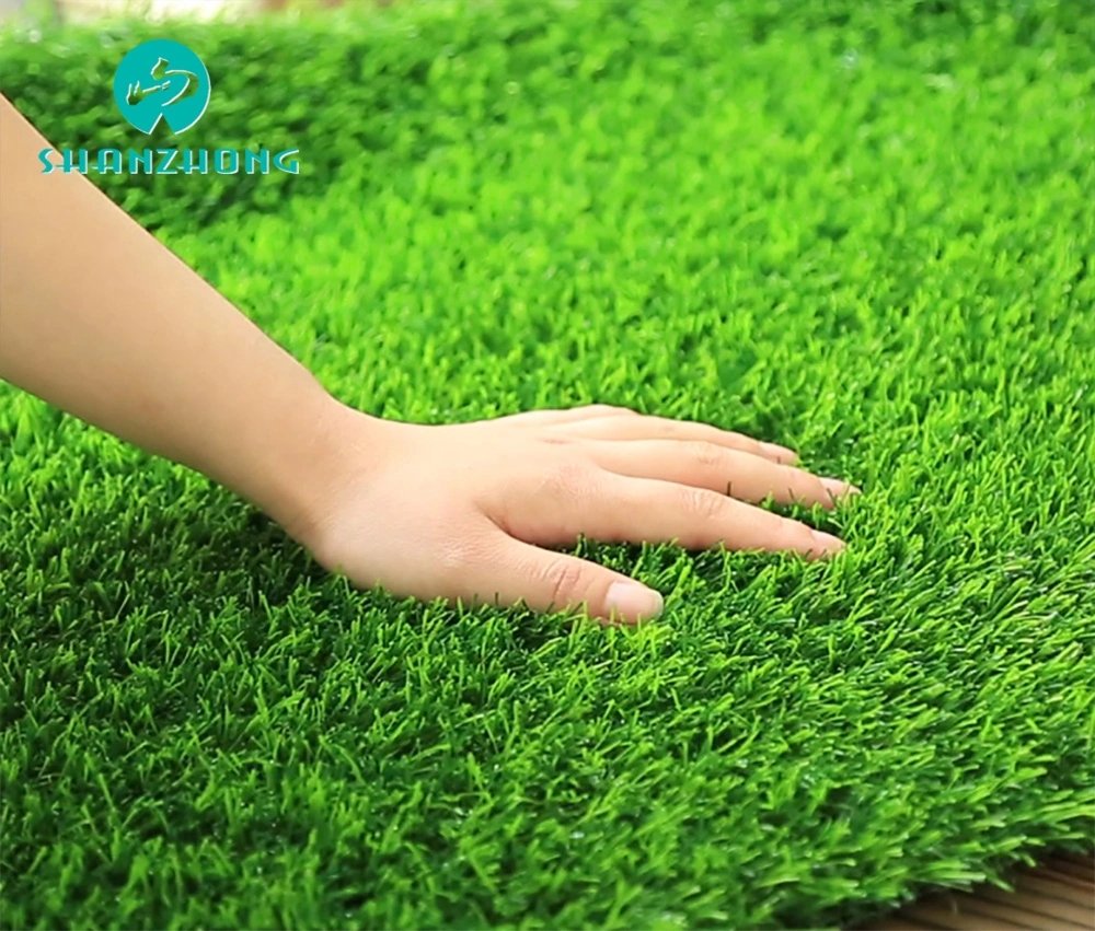 Flame-Retardant-Material-High-Quality-High-Density-Artificial-Mini-Golf-Turf.webp (2)