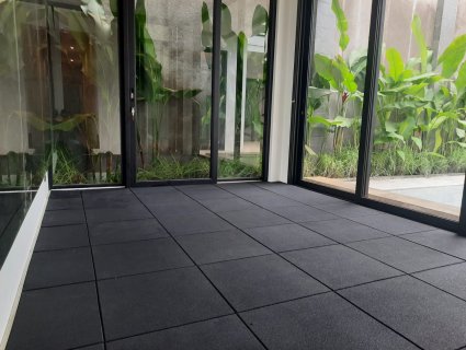 Manufacturer Direct Supply | Custom SBR & EPDM Rubber Tiles for Global Projects